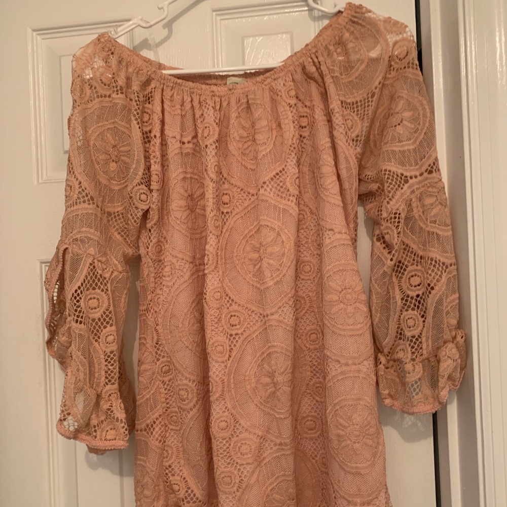 Pink lace tulip sleeve top